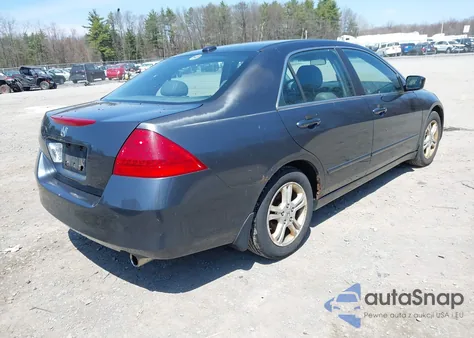 2007 Honda Accord 2.4 Ex z USA, uszkodzony, nr VIN 1HGCM56887A064711